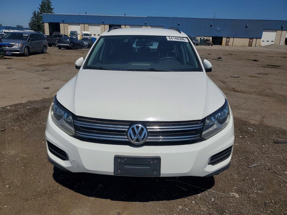 Aukcja sprzedaży 2016 Volkswagen Tiguan, vin: WVGBV7AX2GW557218, numer aukcji: 64146506