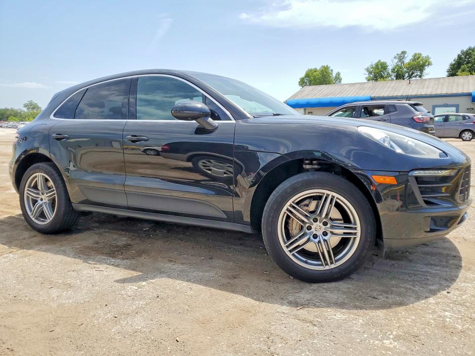 Продаж на аукціоні авто 2016 Porsche Macan, vin: WP1AB2A51GLB55958, номер лоту: 64514356