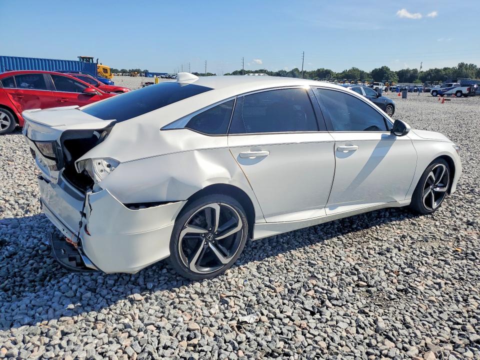 Продаж на аукціоні авто 2018 Honda Accord, vin: 1HGCV1F31JA197411, номер лоту: 65831136
