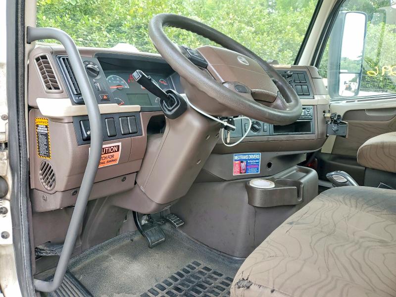 Продаж на аукціоні авто 2014 Volvo Vn, vin: 4V4M19EG4EN182521, номер лоту: 67251506