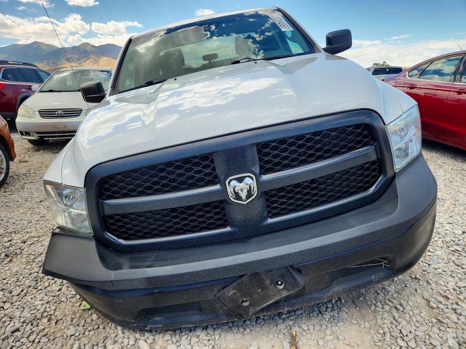 65520446 :رقم المزاد ، 1C6RR7FG7KS607702 vin ، 2019 Ram 1500 Classic مزاد بيع