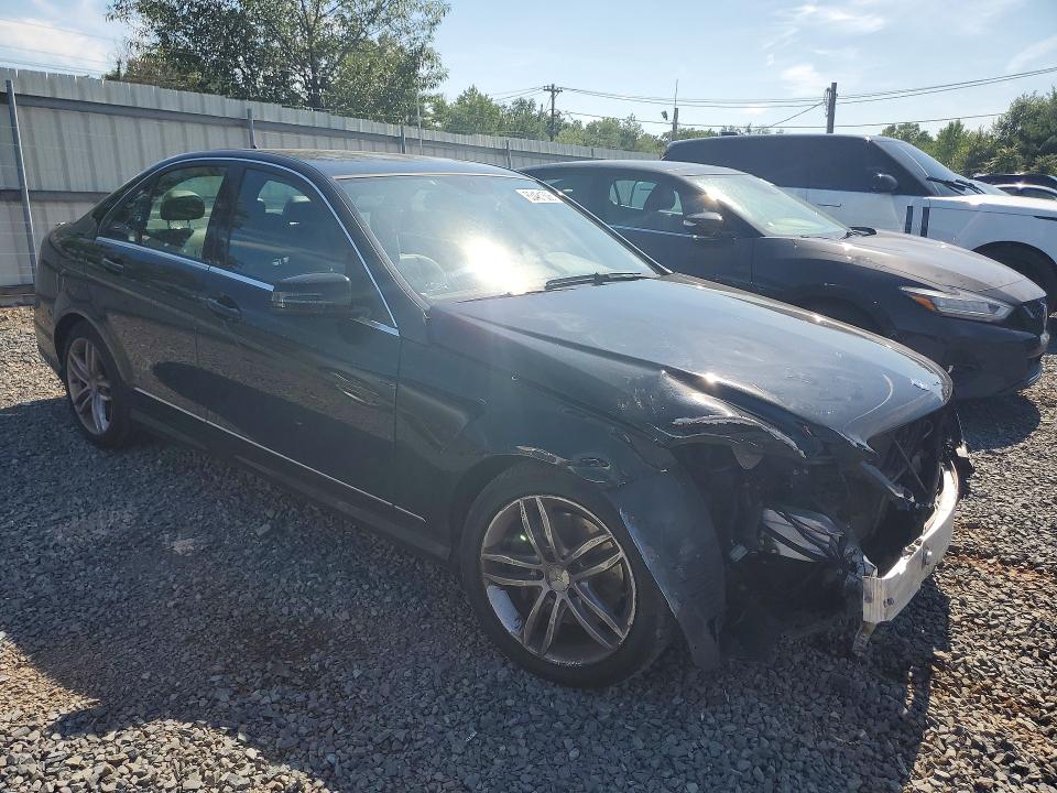 2014 Mercedes-benz C მანქანა იყიდება აუქციონზე, vin: WDDGF8AB1ER315782, აუქციონის ნომერი: 63481506