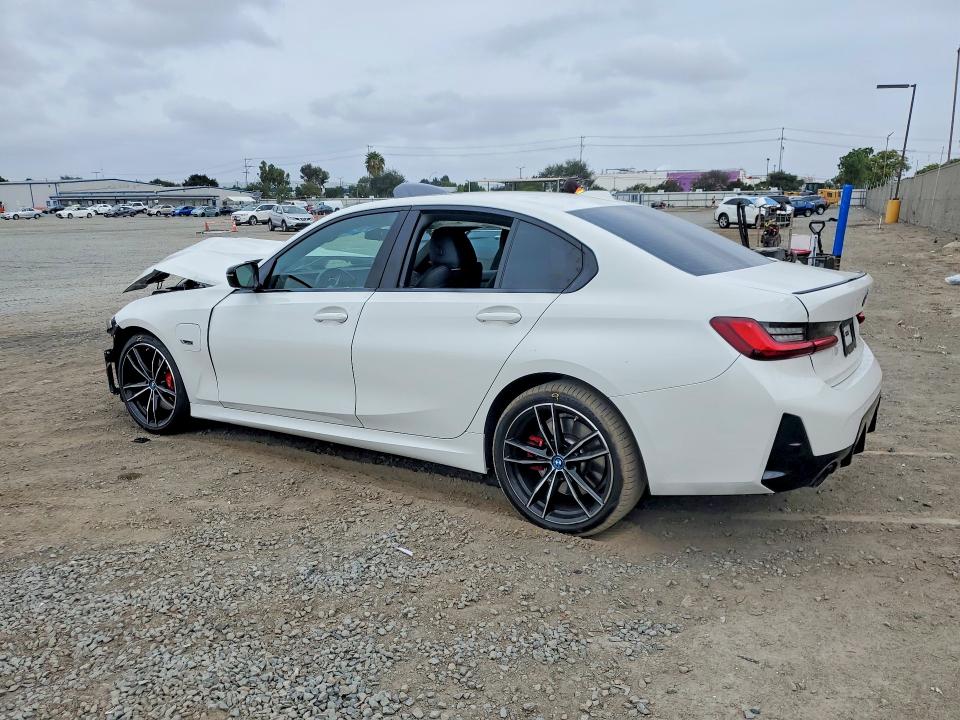Aukcja sprzedaży 2023 Bmw 330e, vin: 3MW39FF04P8D57207, numer aukcji: 64911096
