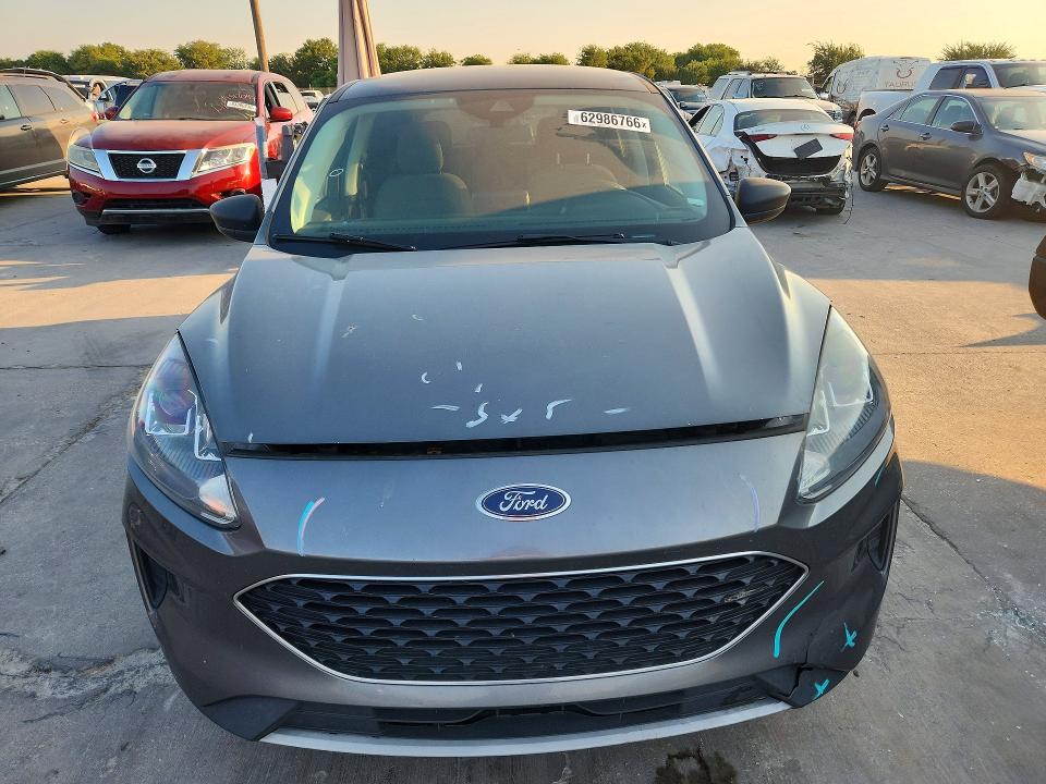 Продажа на аукционе авто 2022 Ford Escape, vin: 1FMCU0G65NUA46155, номер лота: 62986766