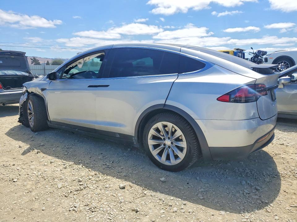 Aukcja sprzedaży 2018 Tesla Model X, vin: 5YJXCAE25JF120031, numer aukcji: 65397406