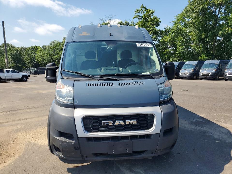 2020 Ram Promaster 3500 მანქანა იყიდება აუქციონზე, vin: 3C6URVJG6LE143828, აუქციონის ნომერი: 64186006