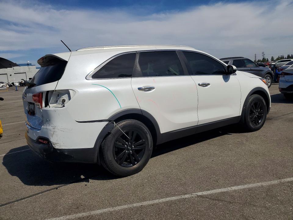 Продажа на аукционе авто 2016 Kia Sorento, vin: 5XYPG4A3XGG173006, номер лота: 66118356