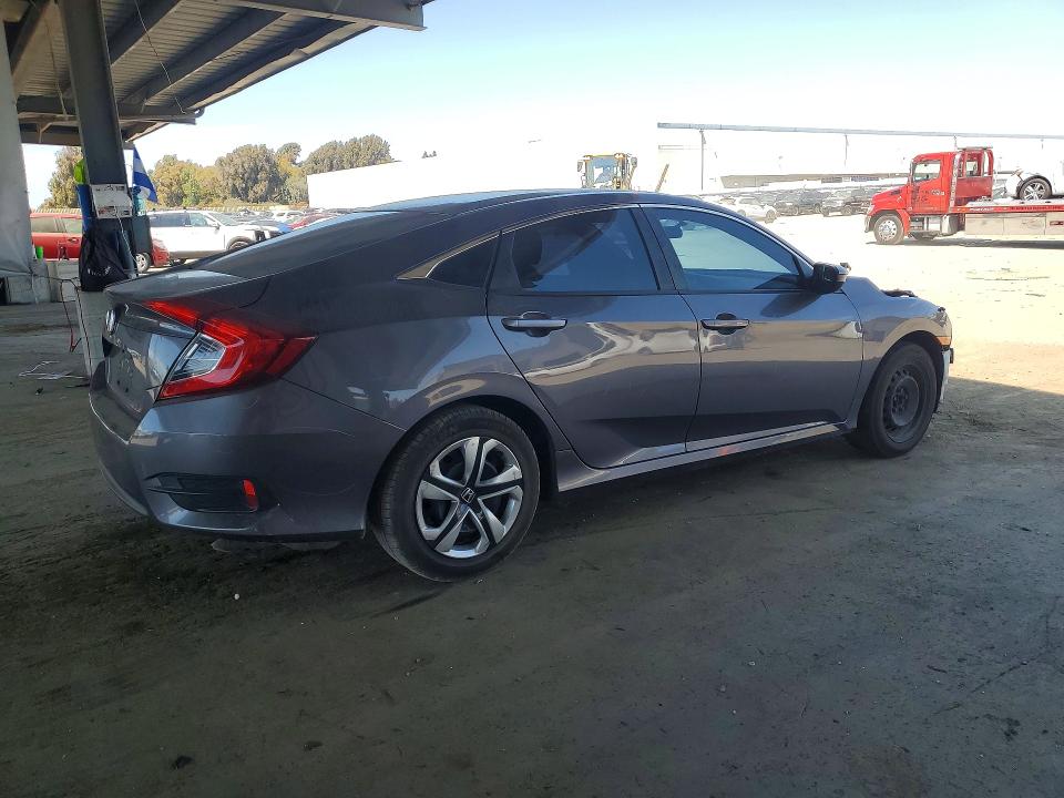 Aukcja sprzedaży 2017 Honda Civic, vin: 2HGFC2F5XHH524104, numer aukcji: 64804696