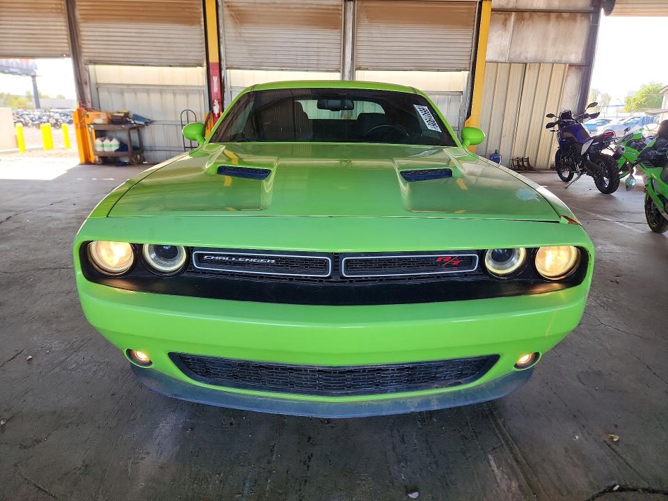 Продаж на аукціоні авто 2015 Dodge Challenger, vin: 2C3CDZAT3FH711411, номер лоту: 66931906