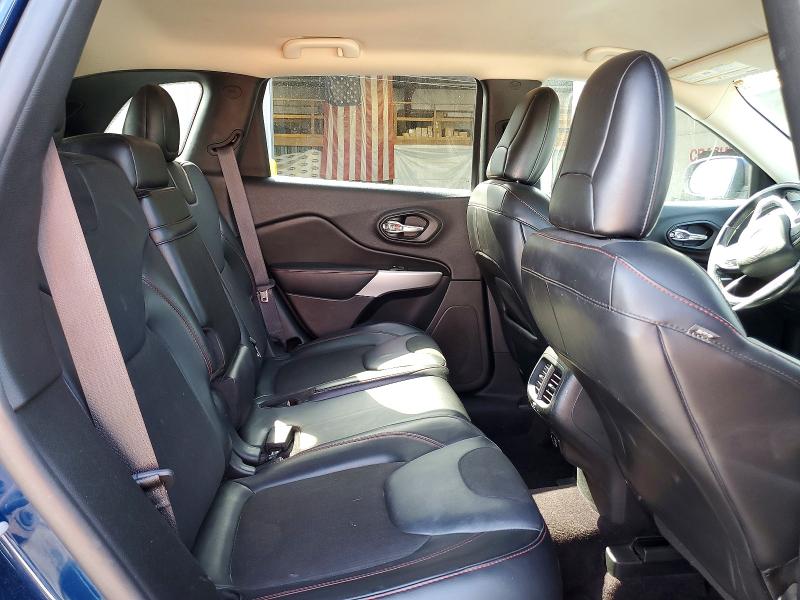 64340526 :رقم المزاد ، 1C4PJMBX1JD554946 vin ، 2018 Jeep Cherokee مزاد بيع