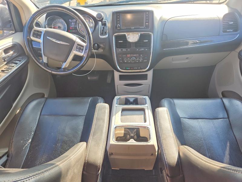 65620276 :رقم المزاد ، 2A4RR8DG0BR609255 vin ، 2011 Chrysler Town & Country مزاد بيع