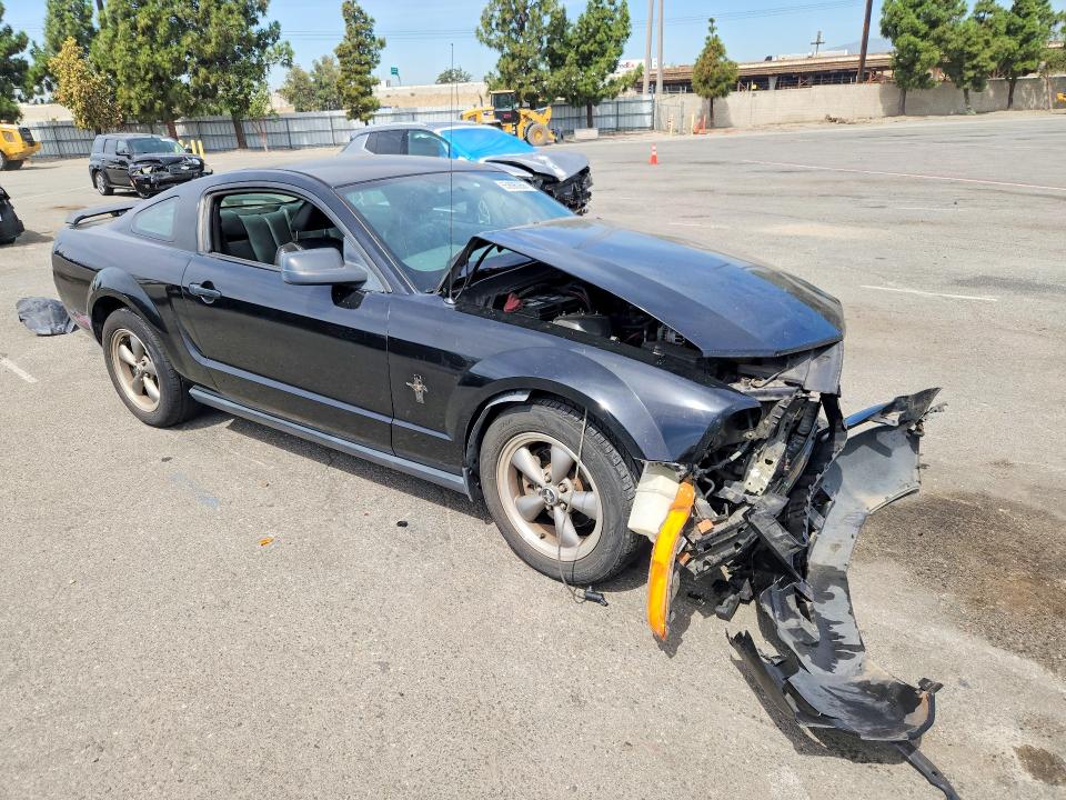 Продажа на аукционе авто 2006 Ford Mustang, vin: 1ZVFT80N765109494, номер лота: 65896266
