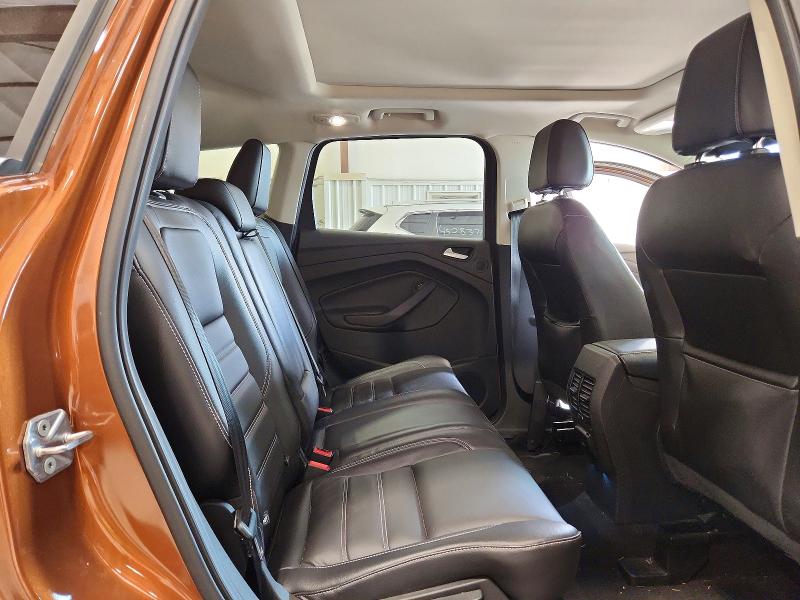 2017 Ford Escape მანქანა იყიდება აუქციონზე, vin: 1FMCU9J98HUE31740, აუქციონის ნომერი: 66004896