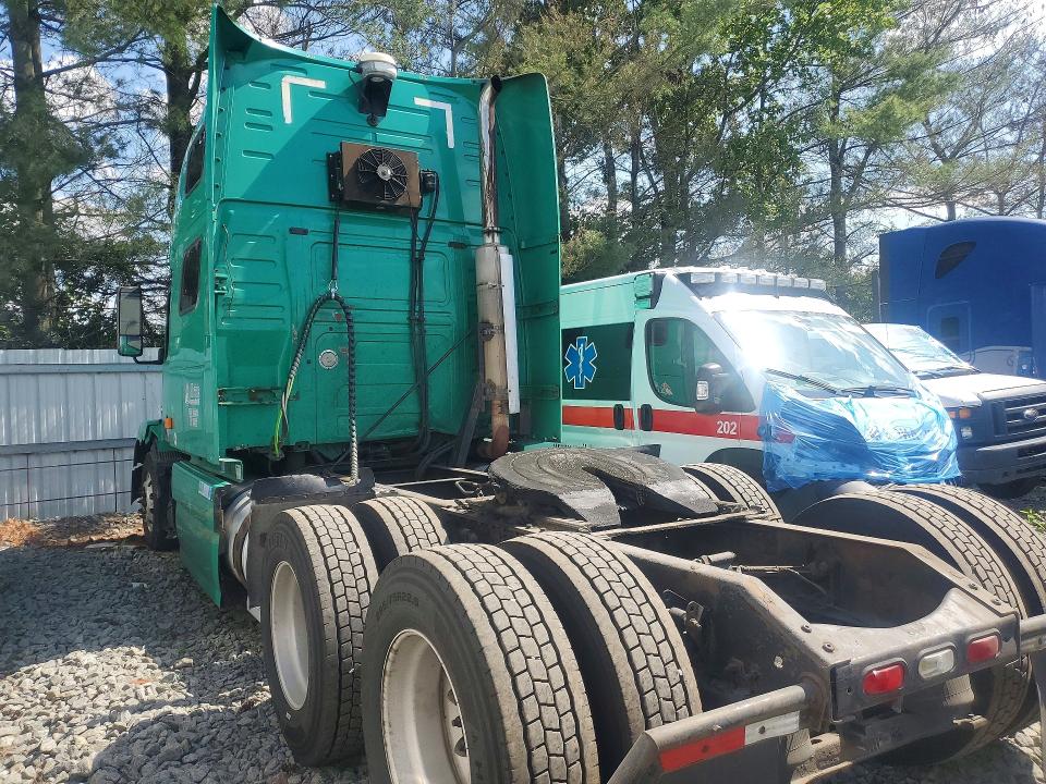 Продажа на аукционе авто 2007 Volvo Vn, vin: 4V4NC9GH67N478681, номер лота: 65469086