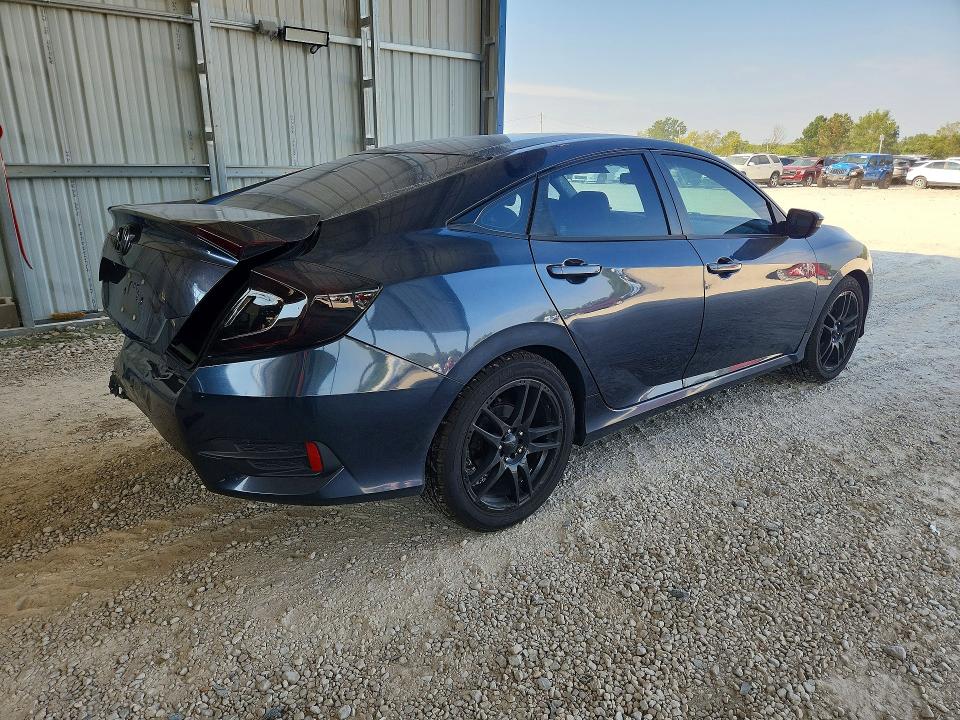 66078746 :رقم المزاد ، 19XFC2F62HE006121 vin ، 2017 Honda Civic مزاد بيع