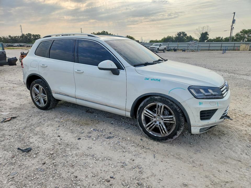 65995376 :رقم المزاد ، WVGEP9BP8GD001606 vin ، 2016 Volkswagen Touareg مزاد بيع