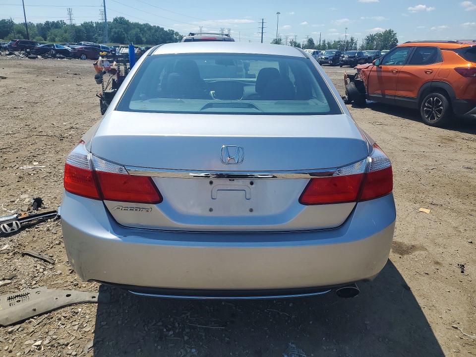 63227236 :رقم المزاد ، 1HGCR2E73FA156638 vin ، 2015 Honda Accord مزاد بيع