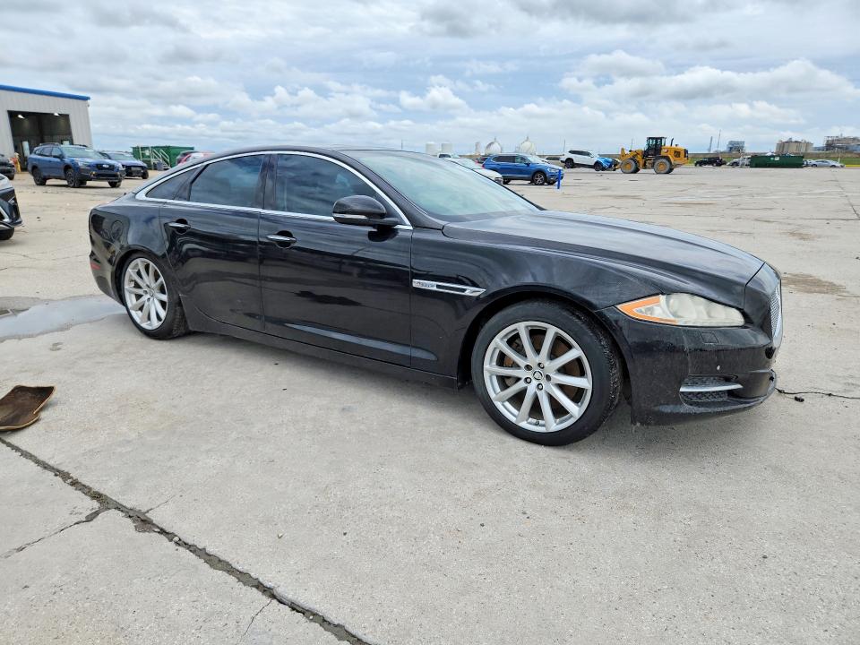 67079186 :رقم المزاد ، SAJWJ1CD5D8V45373 vin ، 2013 Jaguar Xj مزاد بيع