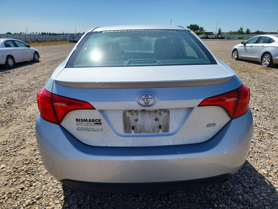 63937646 :رقم المزاد ، 2T1BURHE6HC747007 vin ، 2017 Toyota Corolla مزاد بيع
