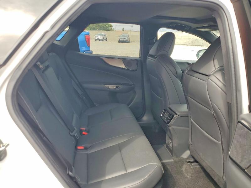 65010586 :رقم المزاد ، JTJKKCFZ4R2040512 vin ، 2024 Lexus Nx 450h+ مزاد بيع