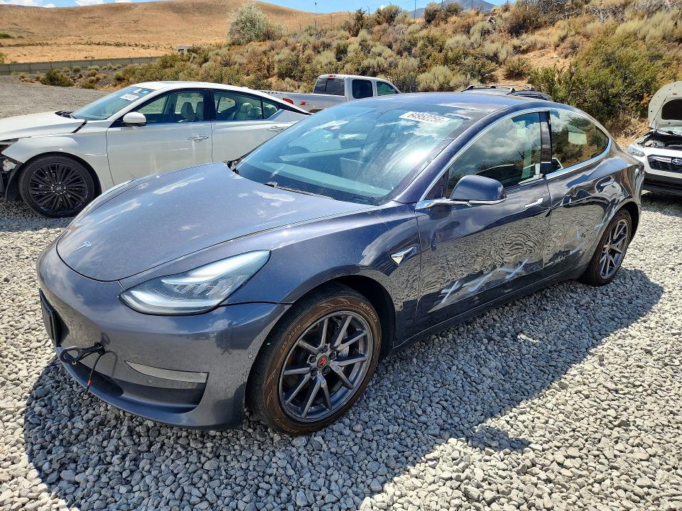 Auction sale of the 2018 Tesla Model 3, vin: 5YJ3E1EA1JF158212, lot number: 64952256