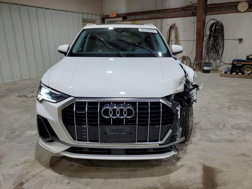 2023 Audi Q3 მანქანა იყიდება აუქციონზე, vin: WA1DECF3XP1089841, აუქციონის ნომერი: 64398556