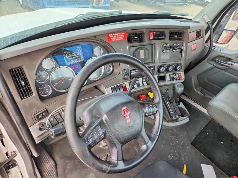 2016 Kenworth T680 მანქანა იყიდება აუქციონზე, vin: 1XKYA48X4GJ496731, აუქციონის ნომერი: 65236076