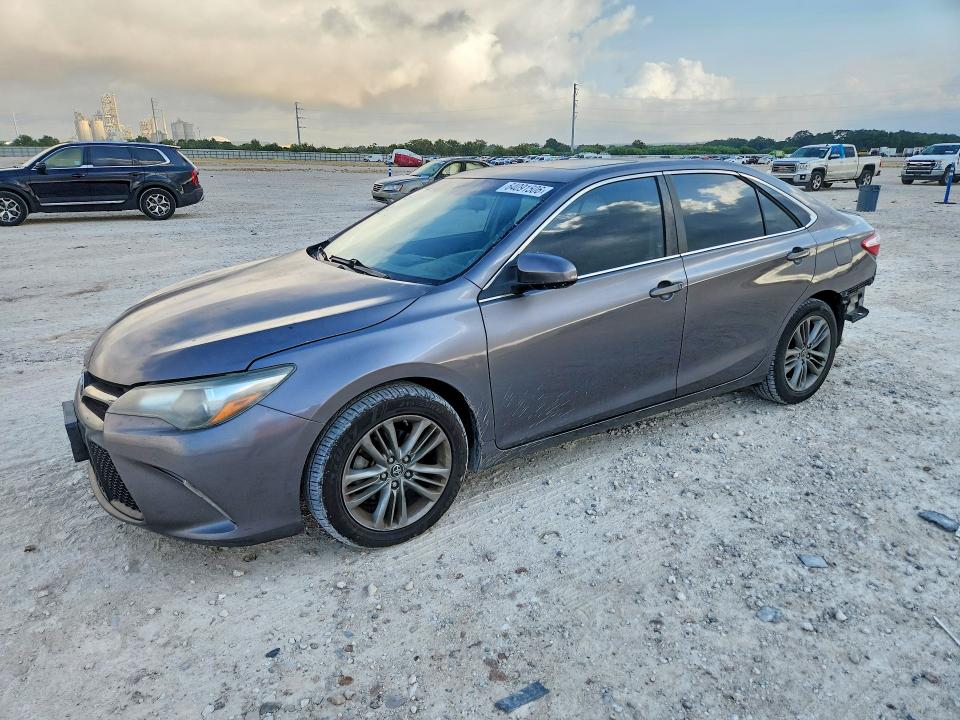 Продаж на аукціоні авто 2015 Toyota Camry, vin: 4T1BF1FK6FU087857, номер лоту: 64091506