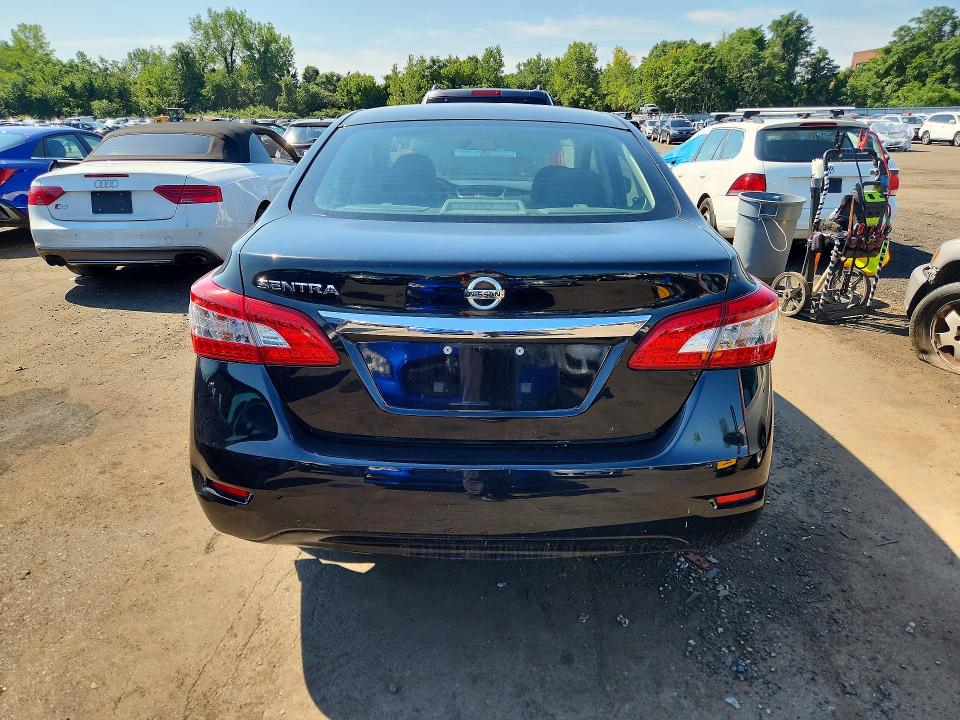 2015 Nissan Sentra მანქანა იყიდება აუქციონზე, vin: 3N1AB7AP5FY351880, აუქციონის ნომერი: 64986806