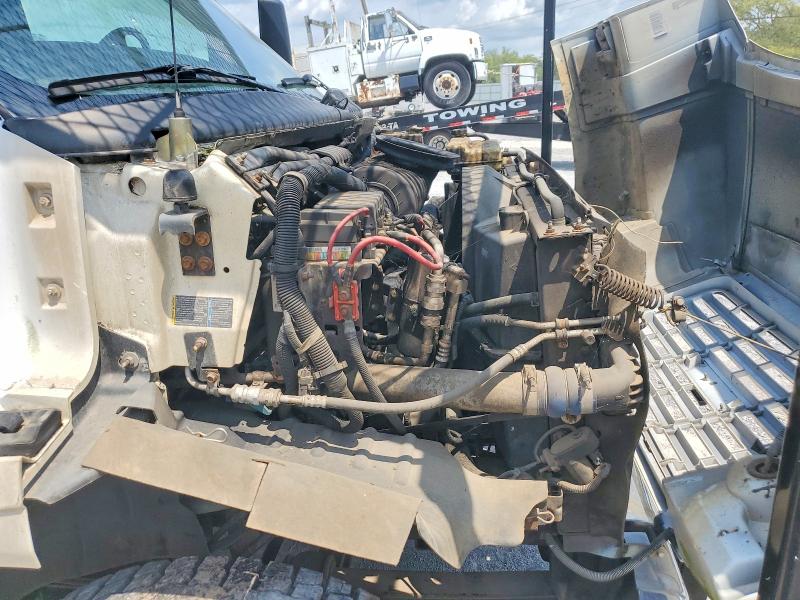 64604256 :رقم المزاد ، 1GBJ7C1C15F508643 vin ، 2005 Chevrolet C7500 مزاد بيع