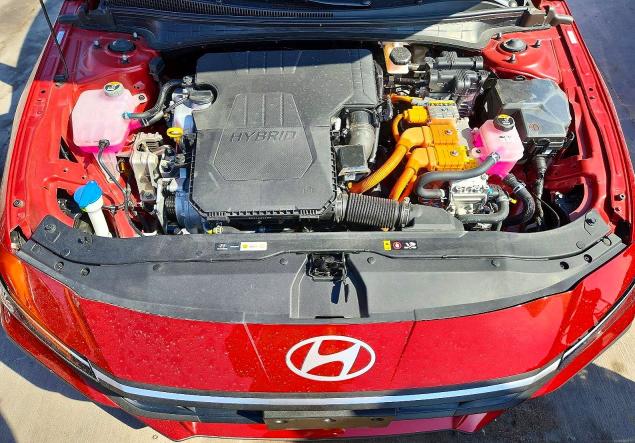 Auction sale of the 2025 Hyundai Elantra Hybrid, vin: KMHLM4DJ9SU174006, lot number: 66242756