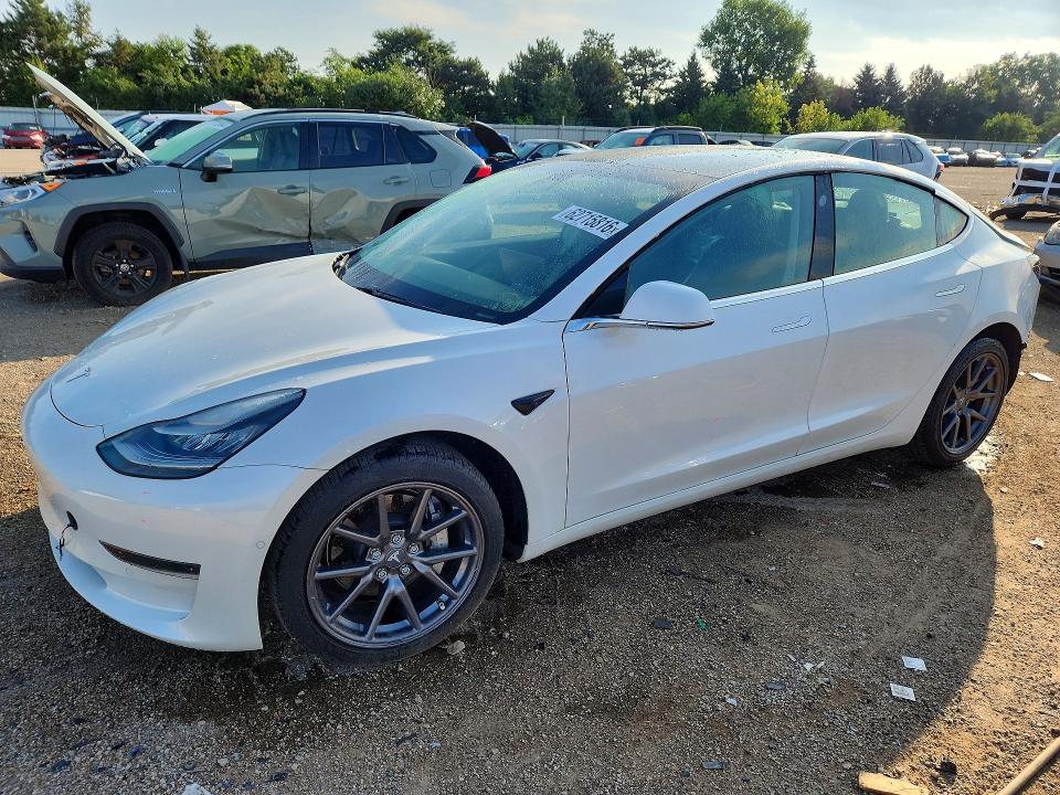 2020 Tesla Model 3 მანქანა იყიდება აუქციონზე, vin: 5YJ3E1EA8LF785475, აუქციონის ნომერი: 62715816