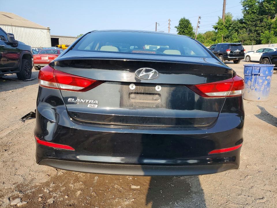 Продаж на аукціоні авто 2018 Hyundai Elantra, vin: KMHD74LFXJU542961, номер лоту: 64824106