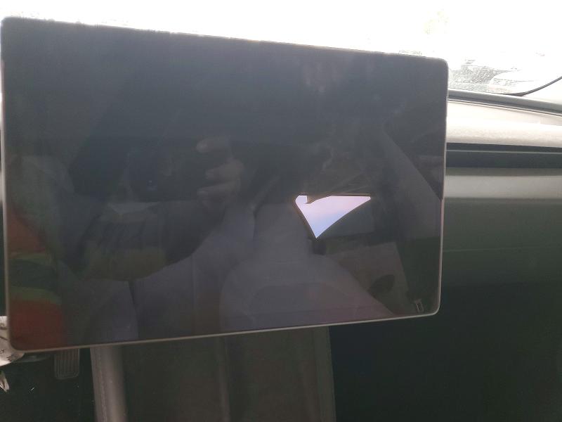 65220626 :رقم المزاد ، 5YJ3E1EA0SF071872 vin ، 2025 Tesla Model 3 مزاد بيع