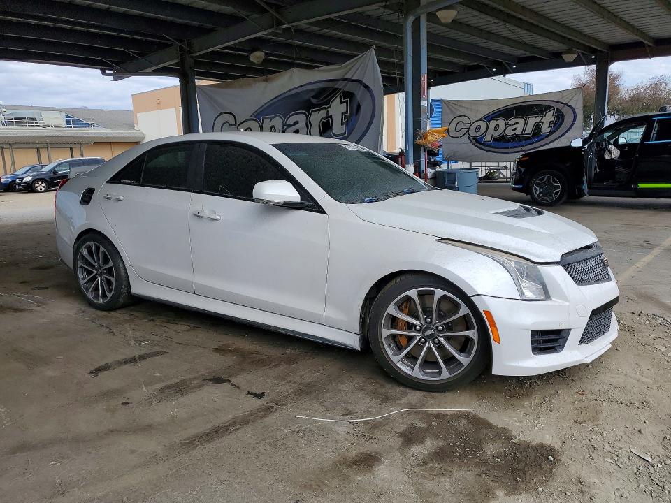 2016 Cadillac Ats-v მანქანა იყიდება აუქციონზე, vin: 1G6AN5RY6G0104016, აუქციონის ნომერი: 67192656