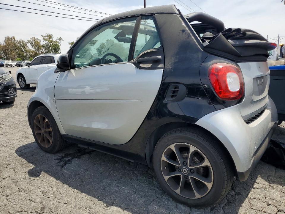 Aukcja sprzedaży 2017 Smart Fortwo, vin: WMEFK5DA3HK143627, numer aukcji: 65213316