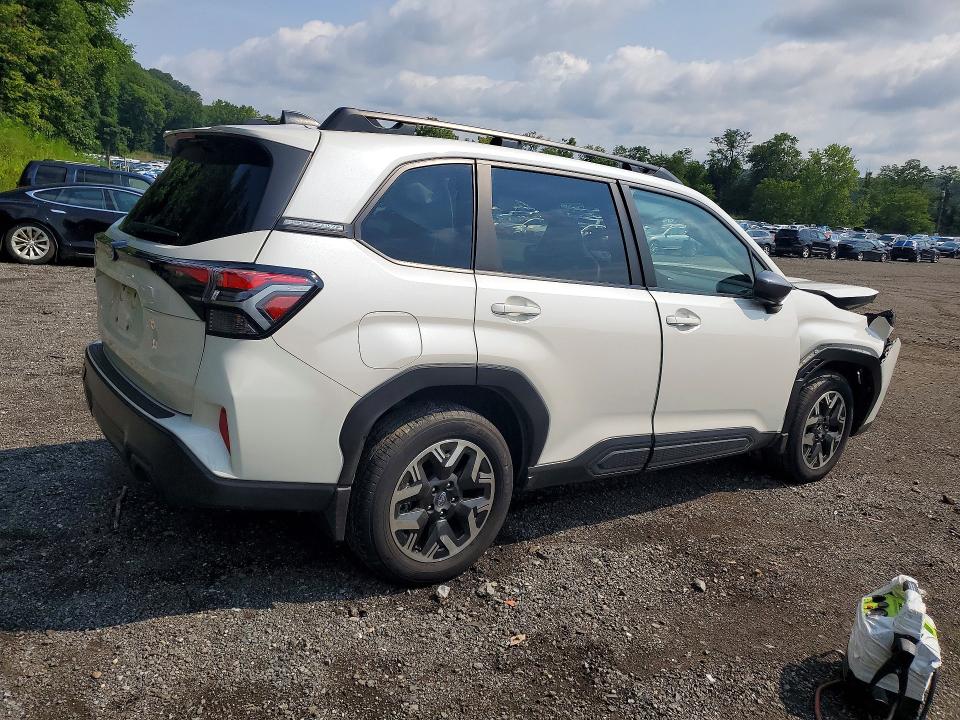 Продаж на аукціоні авто 2025 Subaru Forester, vin: JF2SLDBC8SH479417, номер лоту: 65112736