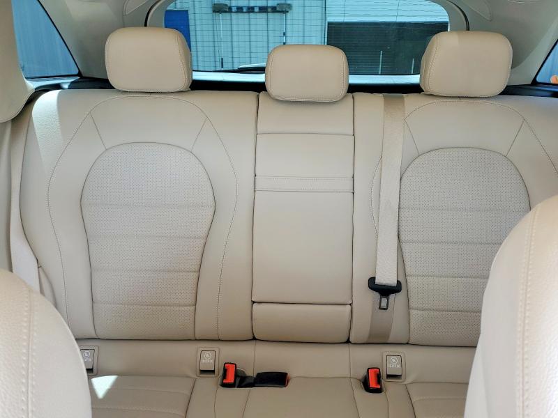 65344966 :رقم المزاد ، W1N0G8DB6MF997944 vin ، 2021 Mercedes-benz Glc مزاد بيع