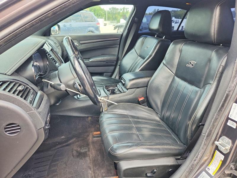64644656 :رقم المزاد ، 2C3CCAGG2GH253389 vin ، 2016 Chrysler 300 مزاد بيع