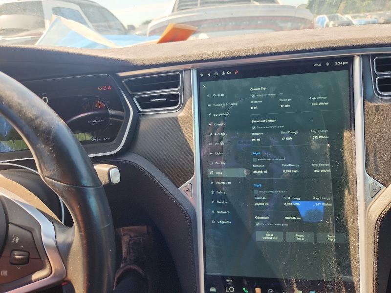 2015 Tesla Model S მანქანა იყიდება აუქციონზე, vin: 5YJSA1H26FFP74829, აუქციონის ნომერი: 56616566