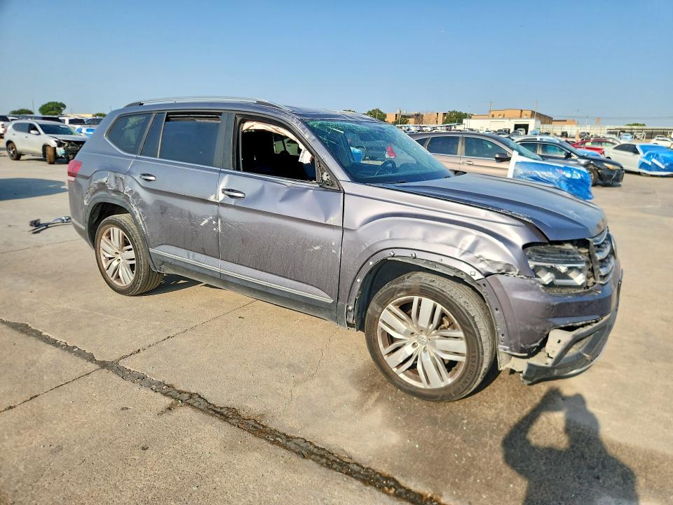 63803616 :رقم المزاد ، 1V2ER2CA1LC504943 vin ، 2020 Volkswagen Atlas مزاد بيع