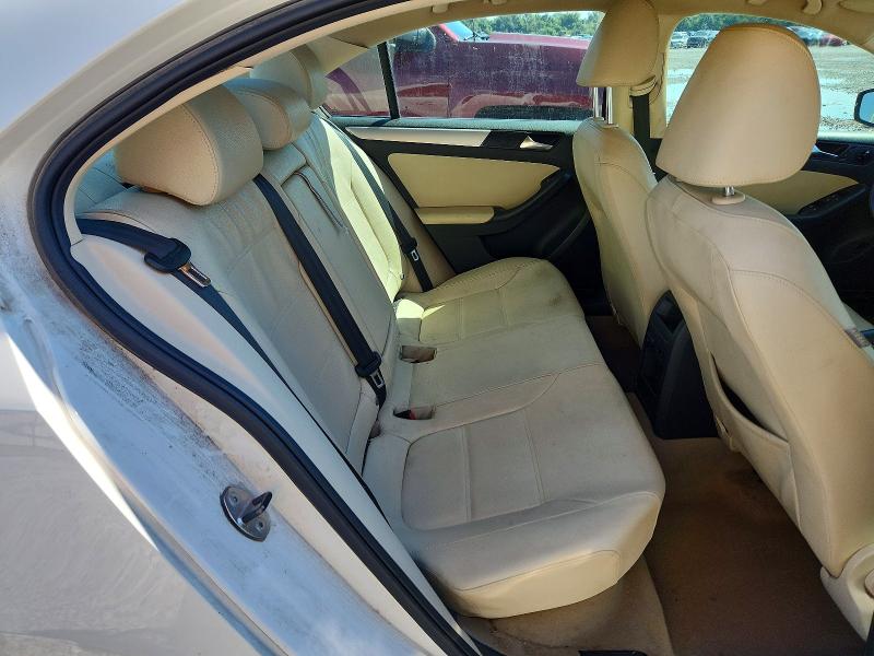 64913686 :رقم المزاد ، 3VWLL7AJ5BM123052 vin ، 2011 Volkswagen Jetta مزاد بيع