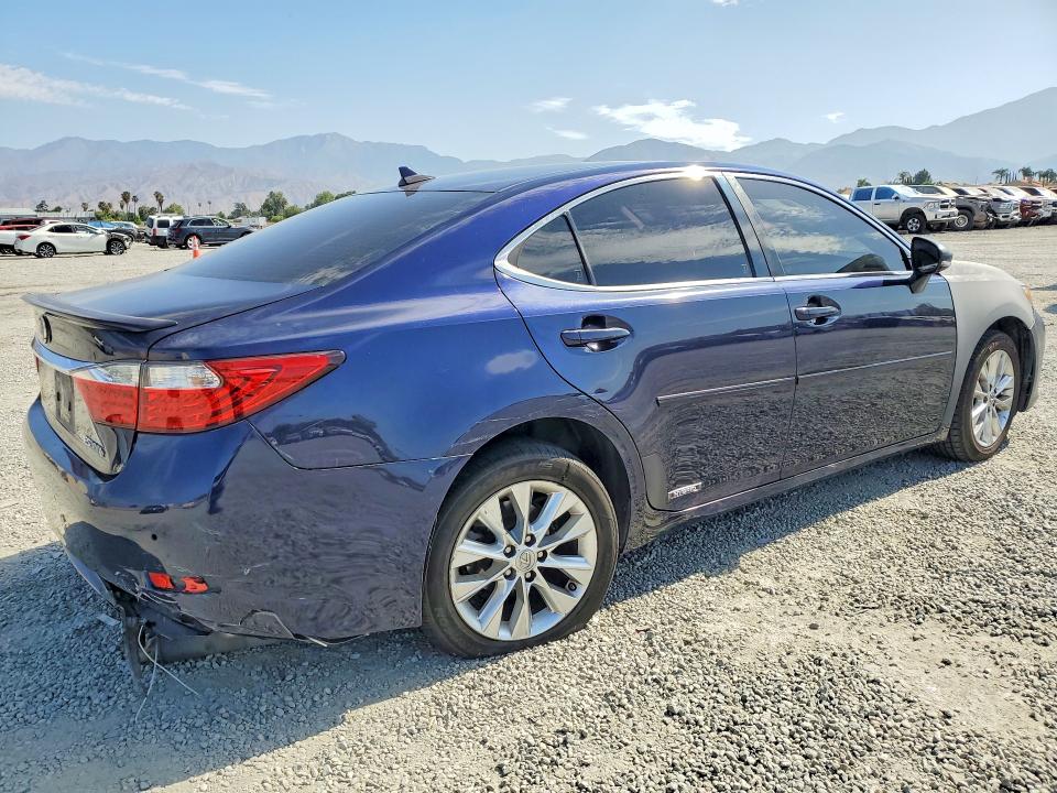 64047276 :رقم المزاد ، JTHBW1GG2D2028939 vin ، 2013 Lexus Es مزاد بيع