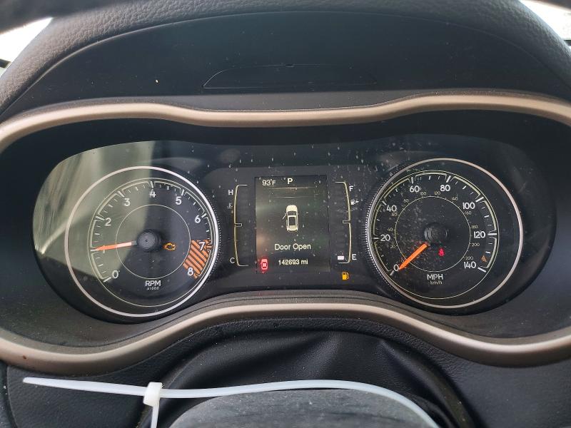 2015 Jeep Cherokee მანქანა იყიდება აუქციონზე, vin: 1C4PJLCS1FW560643, აუქციონის ნომერი: 64067346