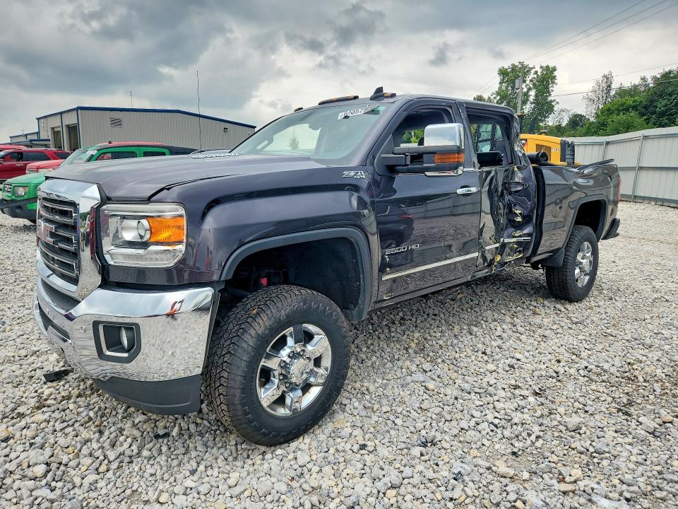 64557906 :رقم المزاد ، 1GT12TE89GF116643 vin ، 2016 Gmc Sierra مزاد بيع