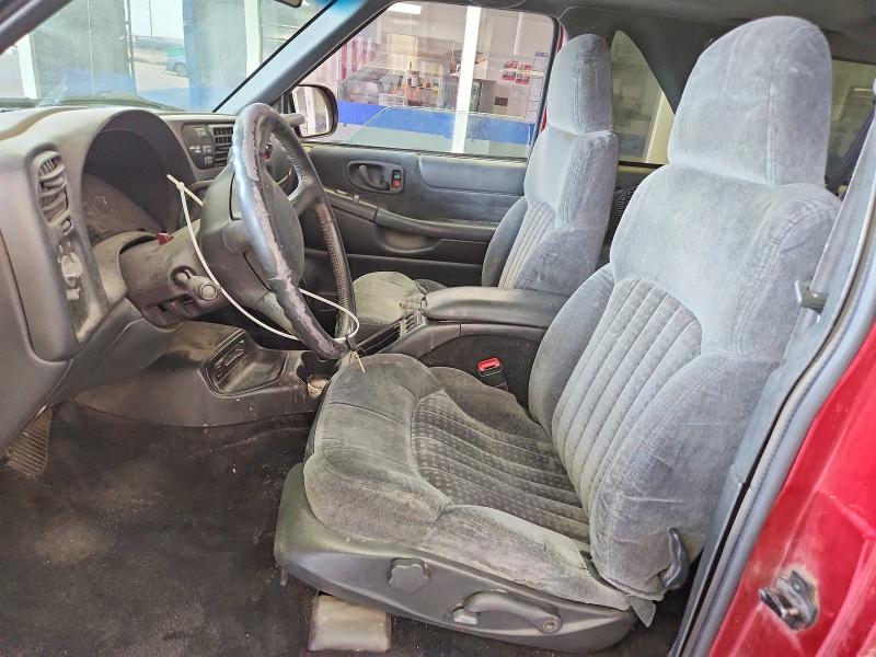 Продажа на аукционе авто 2000 Chevrolet Blazer, vin: 1GNCT18W2YK278716, номер лота: 64774446