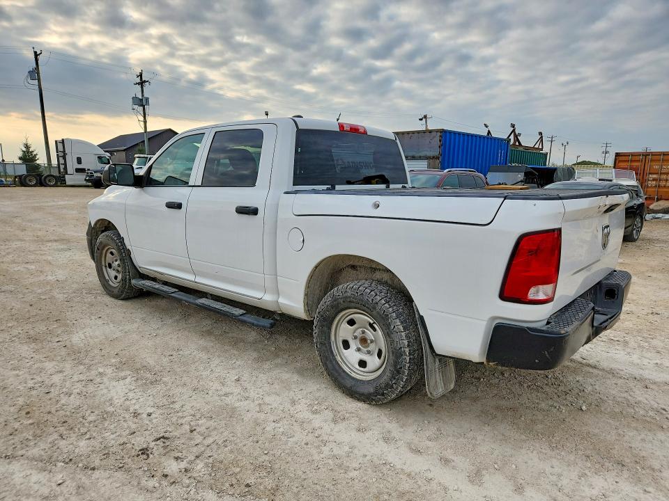 61969316 :رقم المزاد ، 1C6RR7XT8JS329290 vin ، 2018 Ram 1500 مزاد بيع