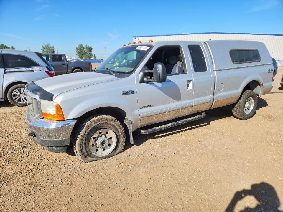 65901186 :رقم المزاد ، 1FTNX21F81EB18012 vin ، 2001 Ford F250 مزاد بيع