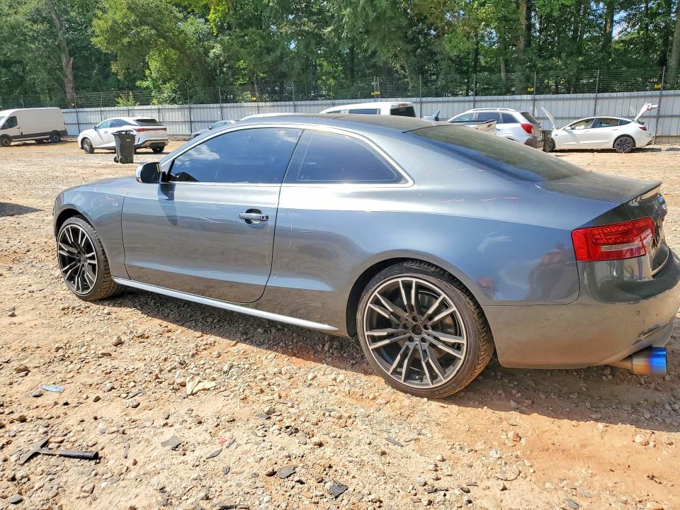 Продаж на аукціоні авто 2012 Audi S5, vin: WAUVVAFR8CA020981, номер лоту: 64464516