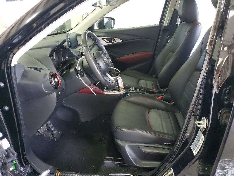 63584726 :رقم المزاد ، JM1DKDC78J1323896 vin ، 2018 Mazda Cx-3 مزاد بيع